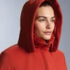 Αδιάβροχο μπουφάν σκι Primaloft® με εξαιρετικά στενή εφαρμογή