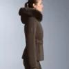 Αδιάβροχο μπουφάν σκι Primaloft® με εξαιρετικά στενή εφαρμογή