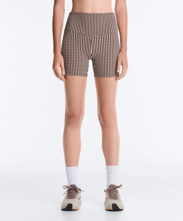 Comfortlux Hot Pants με ψηλή μέση και μήκος 10 cm σε καρό μοτίβο Comfortlux Hot Pants με ψηλή μέση και μήκος 10 cm σε καρό μοτίβο