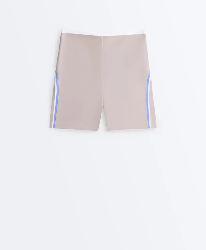Hot Pants High-Rise Compressive 10Cm Contrast Hot Pants High-Rise Compressive 10Cm Contrast