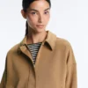 Μπουφάν τύπου utility από ύφασμα twill με ζώνη Μπουφάν τύπου utility από ύφασμα twill με ζώνη