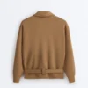 Μπουφάν τύπου utility από ύφασμα twill με ζώνη Μπουφάν τύπου utility από ύφασμα twill με ζώνη